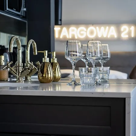 Boutique Studio, 5-minute Walk To Stadion Narodowy Metro * 바르샤바